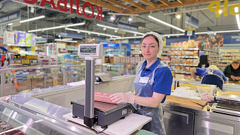 Продавец в отдел 